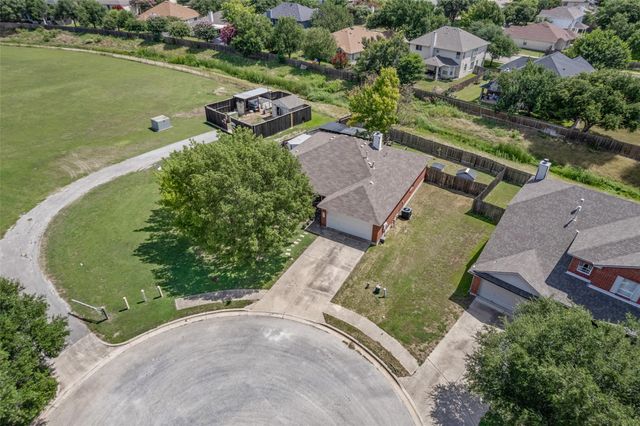 1313 Laurelleaf DR, Pflugerville, TX 78660