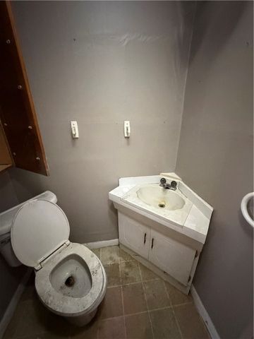 522 3rd Avenue, Tarentum, PA 15084