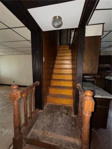522 3rd Avenue, Tarentum, PA 15084