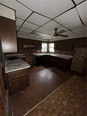 522 3rd Avenue, Tarentum, PA 15084
