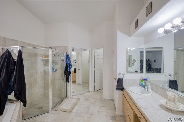 2060 E Oasis Lane, Fort Mohave, AZ 86426