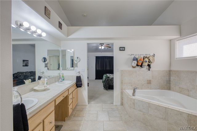 2060 E Oasis Lane, Fort Mohave, AZ 86426