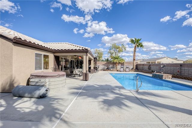 2060 E Oasis Lane, Fort Mohave, AZ 86426