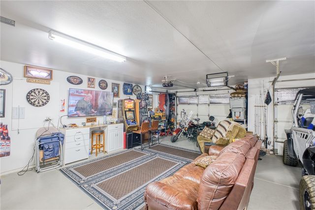 2060 E Oasis Lane, Fort Mohave, AZ 86426