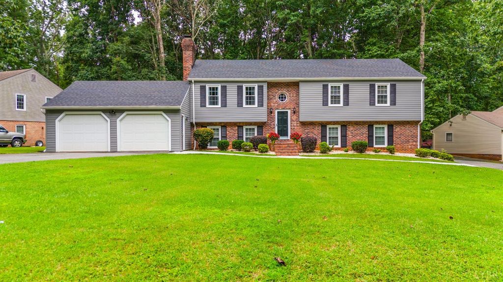 207 Pocahontas, Forest, VA 24551