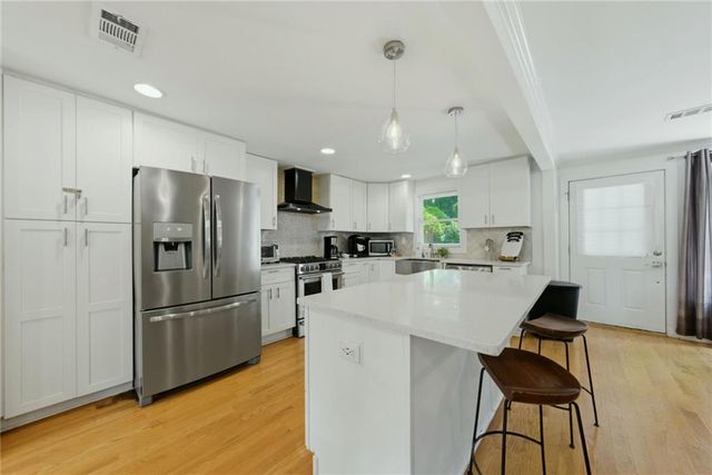 2710 Hedgewood Drive NW, Atlanta, GA 30311