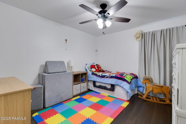 102 Riesling Circle, Broussard, LA 70518