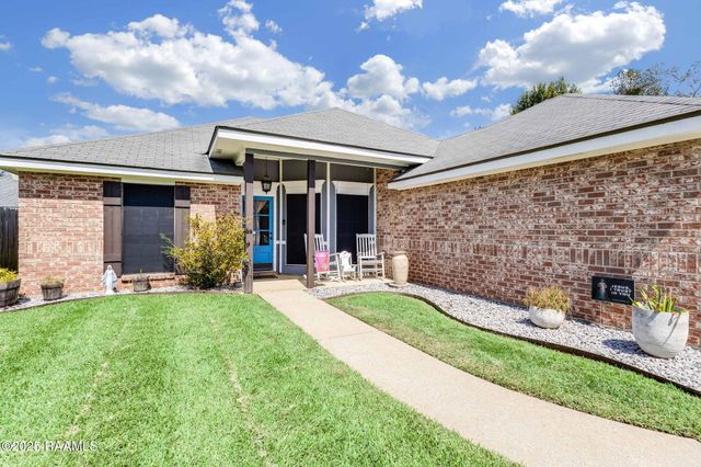 102 Riesling Circle, Broussard, LA 70518