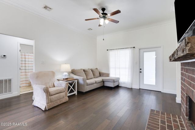 102 Riesling Circle, Broussard, LA 70518