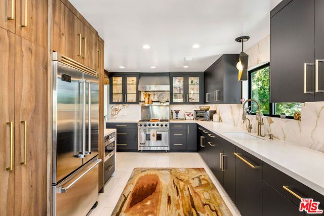 2119 Rockview Terrace, Topanga (los Angeles), CA 90290