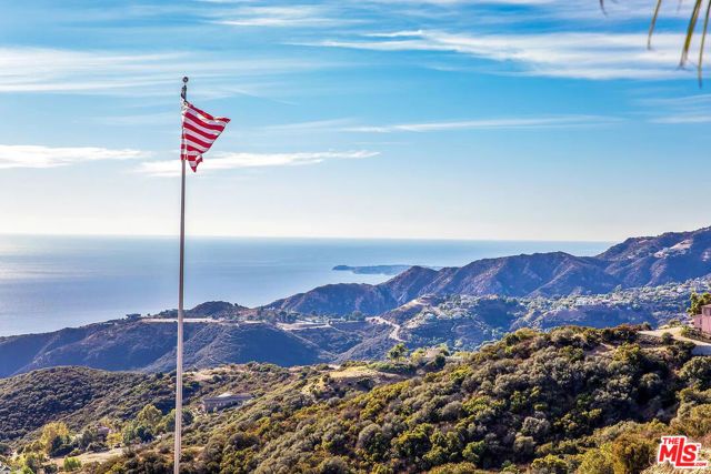 2119 Rockview Terrace, Topanga (los Angeles), CA 90290