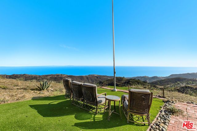 2119 Rockview Terrace, Topanga (los Angeles), CA 90290