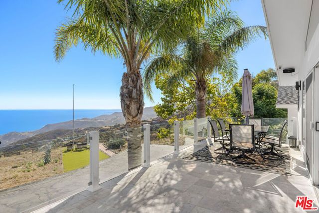 2119 Rockview Terrace, Topanga (los Angeles), CA 90290