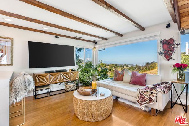 2119 Rockview Terrace, Topanga (los Angeles), CA 90290