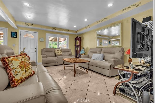 302 S Covina Blvd, La Puente, CA 91746