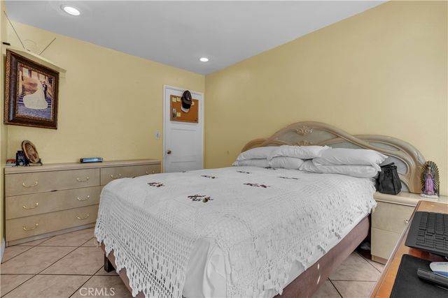 302 S Covina Blvd, La Puente, CA 91746