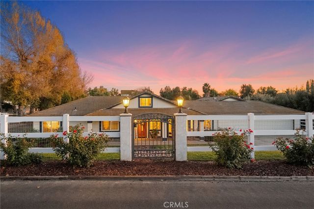 40320 Paseo Del Cielo, Temecula, CA 92591