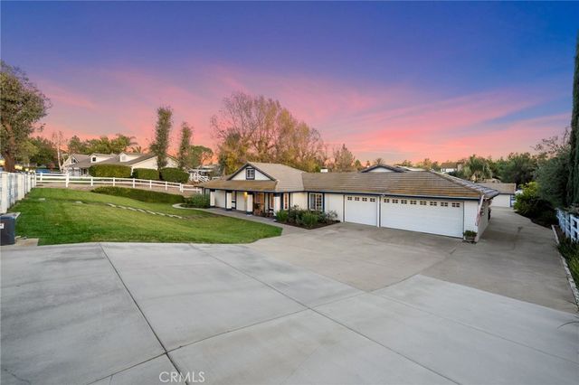 40320 Paseo Del Cielo, Temecula, CA 92591