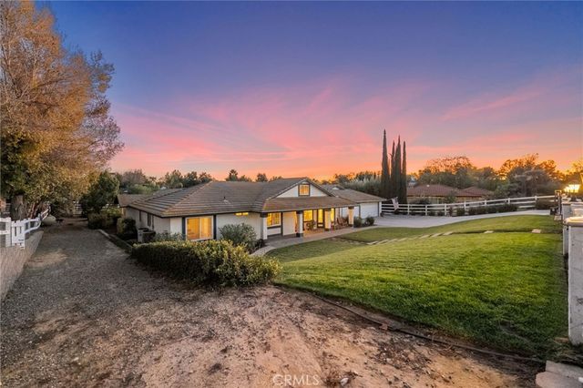 40320 Paseo Del Cielo, Temecula, CA 92591