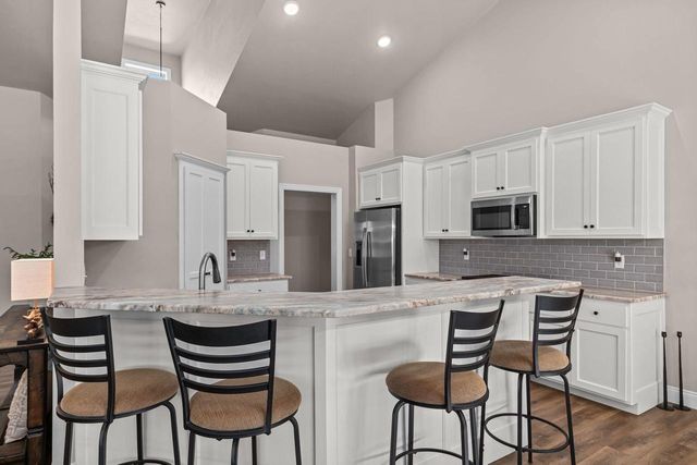 W6591 ETHAN DRIVE, Appleton, WI 54915