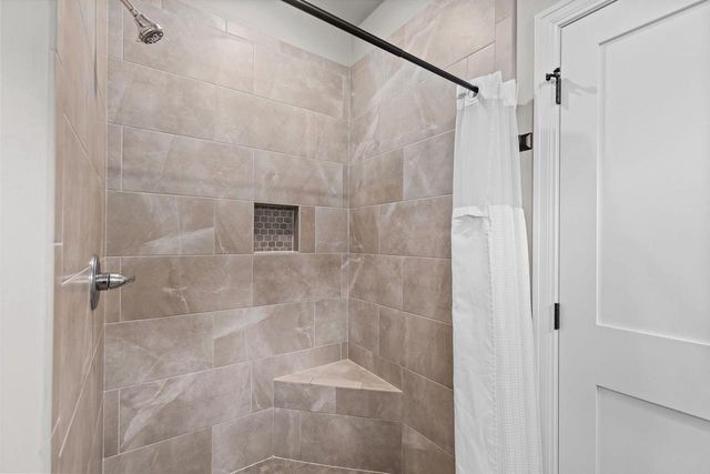 W6591 ETHAN DRIVE, Appleton, WI 54915