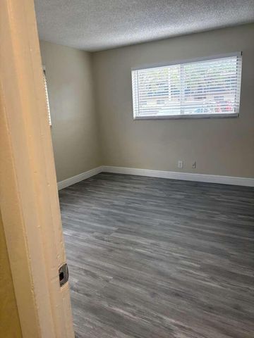 5811 NW 17TH Place H, Sunrise, FL 33313