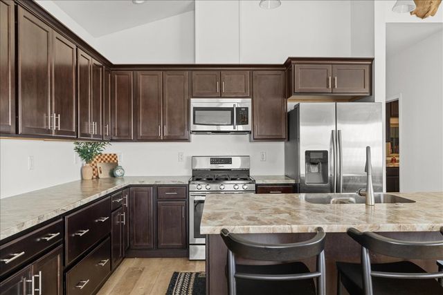 44 Remington Ranch Road, Red Lodge, MT 59068