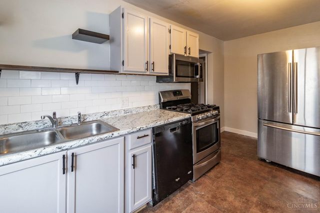 6414 Red Bank Road, Cincinnati, OH 45213