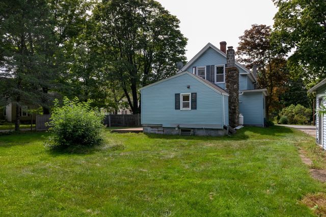 111 Gleason Ave, East Brookfield, MA 01515