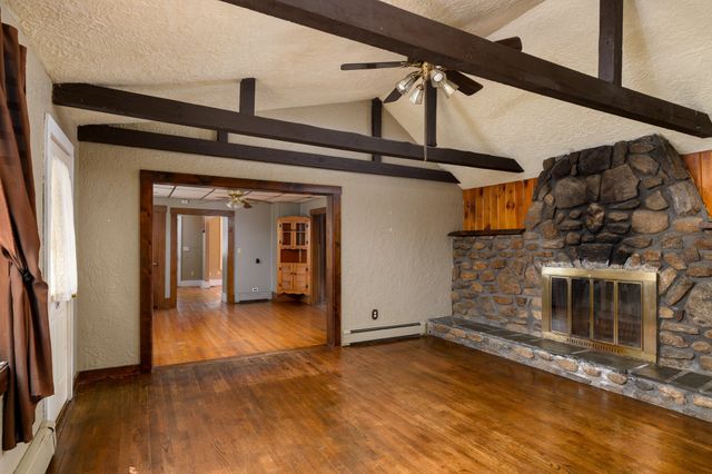 111 Gleason Ave, East Brookfield, MA 01515