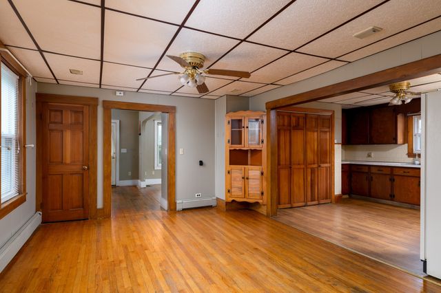 111 Gleason Ave, East Brookfield, MA 01515