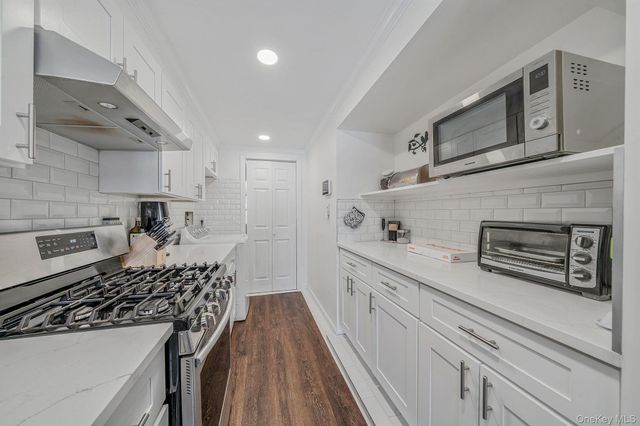 694 Whittier Street, Westbury, NY 11590