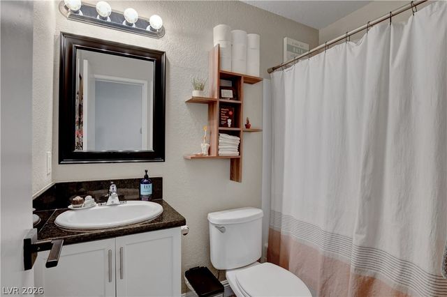6340 Molino Street, Las Vegas, NV 89108