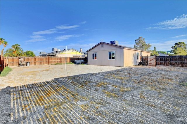 6340 Molino Street, Las Vegas, NV 89108