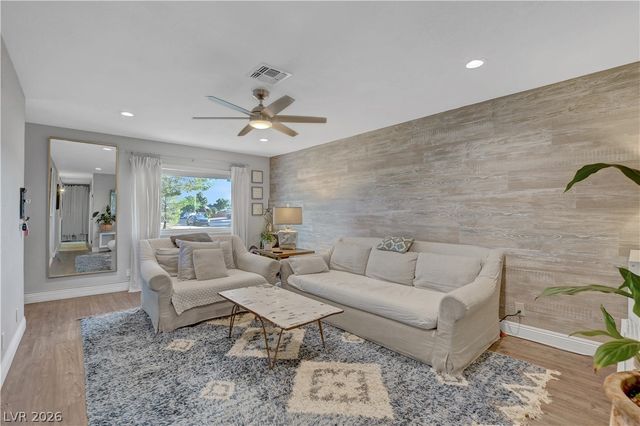 6340 Molino Street, Las Vegas, NV 89108