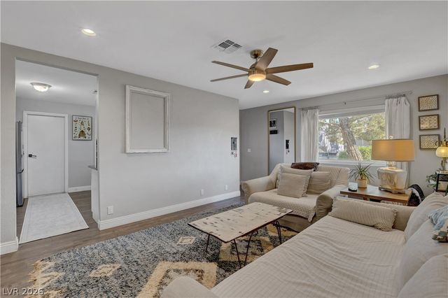 6340 Molino Street, Las Vegas, NV 89108