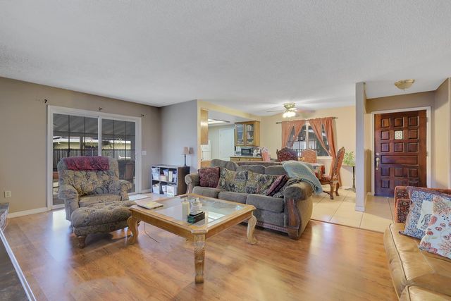 1995 Jacob Dr, Yuba City, CA 95993