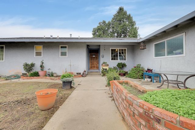 1995 Jacob Dr, Yuba City, CA 95993