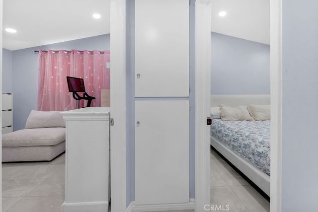 27474 Camp Plenty, Canyon Country, CA 91351
