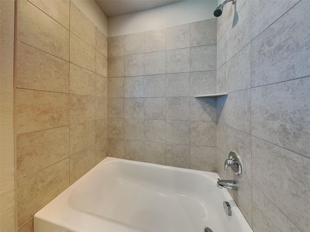 5124 Saddle Club DR, Georgetown, TX 78626