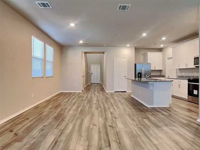 5124 Saddle Club DR, Georgetown, TX 78626