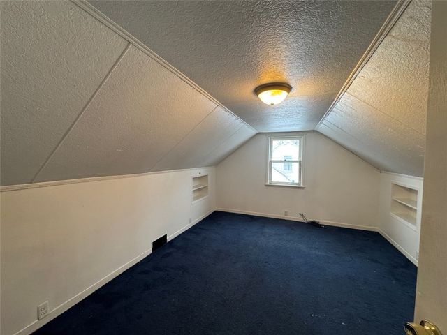 909 E 37TH Street, Erie, PA 16504