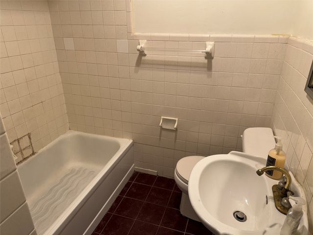 909 E 37TH Street, Erie, PA 16504