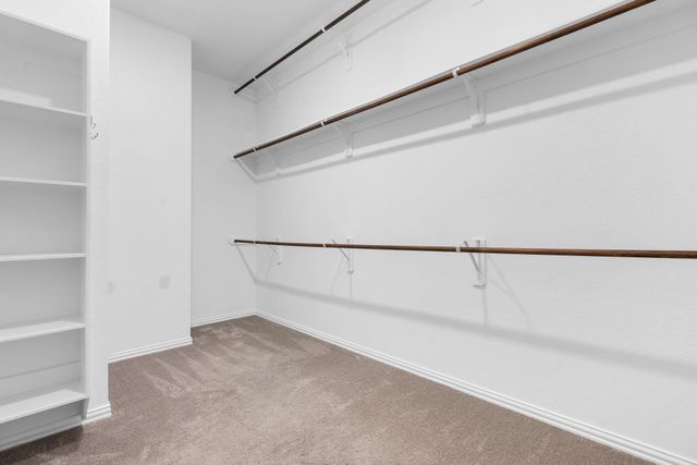 121 N Cadence Hills Loop, Conroe, TX 77318