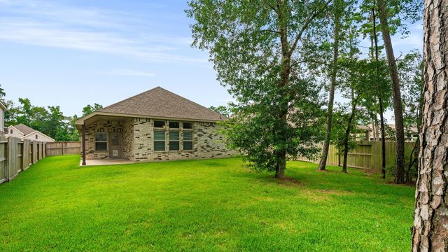 121 N Cadence Hills Loop, Conroe, TX 77318