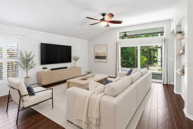 10232 WOODFORD BRIDGE STREET, Tampa, FL 33626