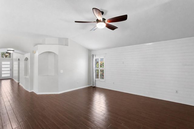 10232 WOODFORD BRIDGE STREET, Tampa, FL 33626