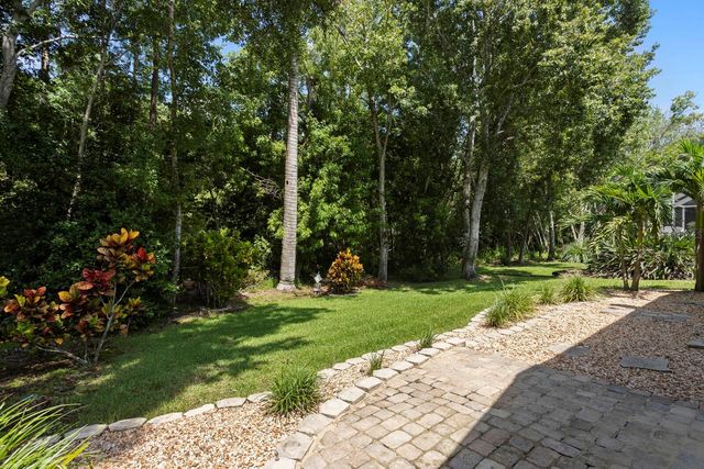 10232 WOODFORD BRIDGE STREET, Tampa, FL 33626