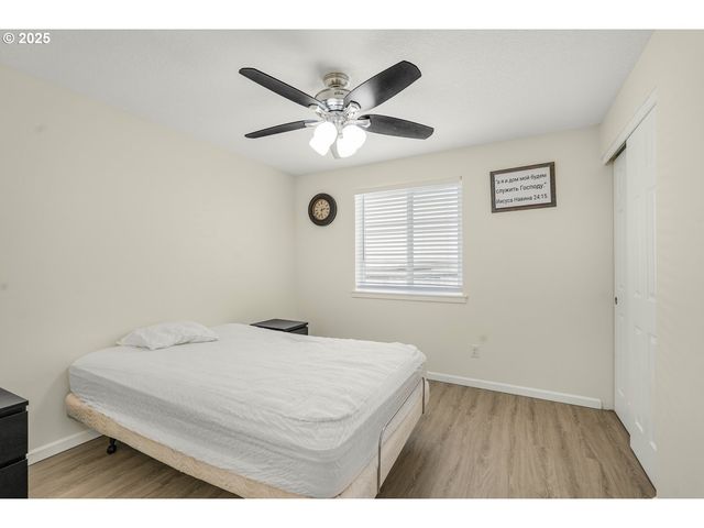 13417 Ne 51ST St, Vancouver, WA 98682