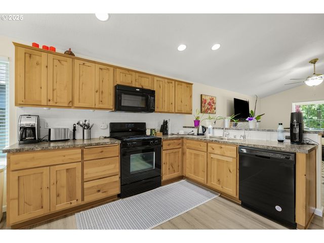 13417 Ne 51ST St, Vancouver, WA 98682